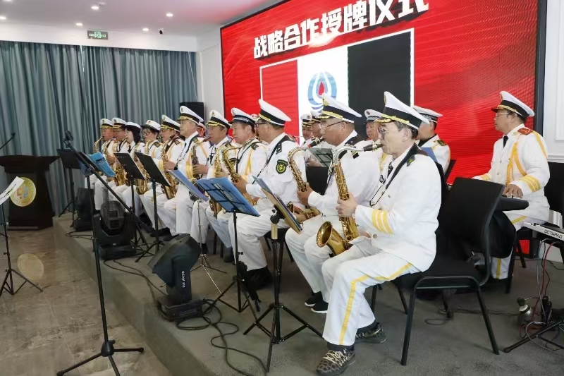 安全用药授牌仪式乐队表演